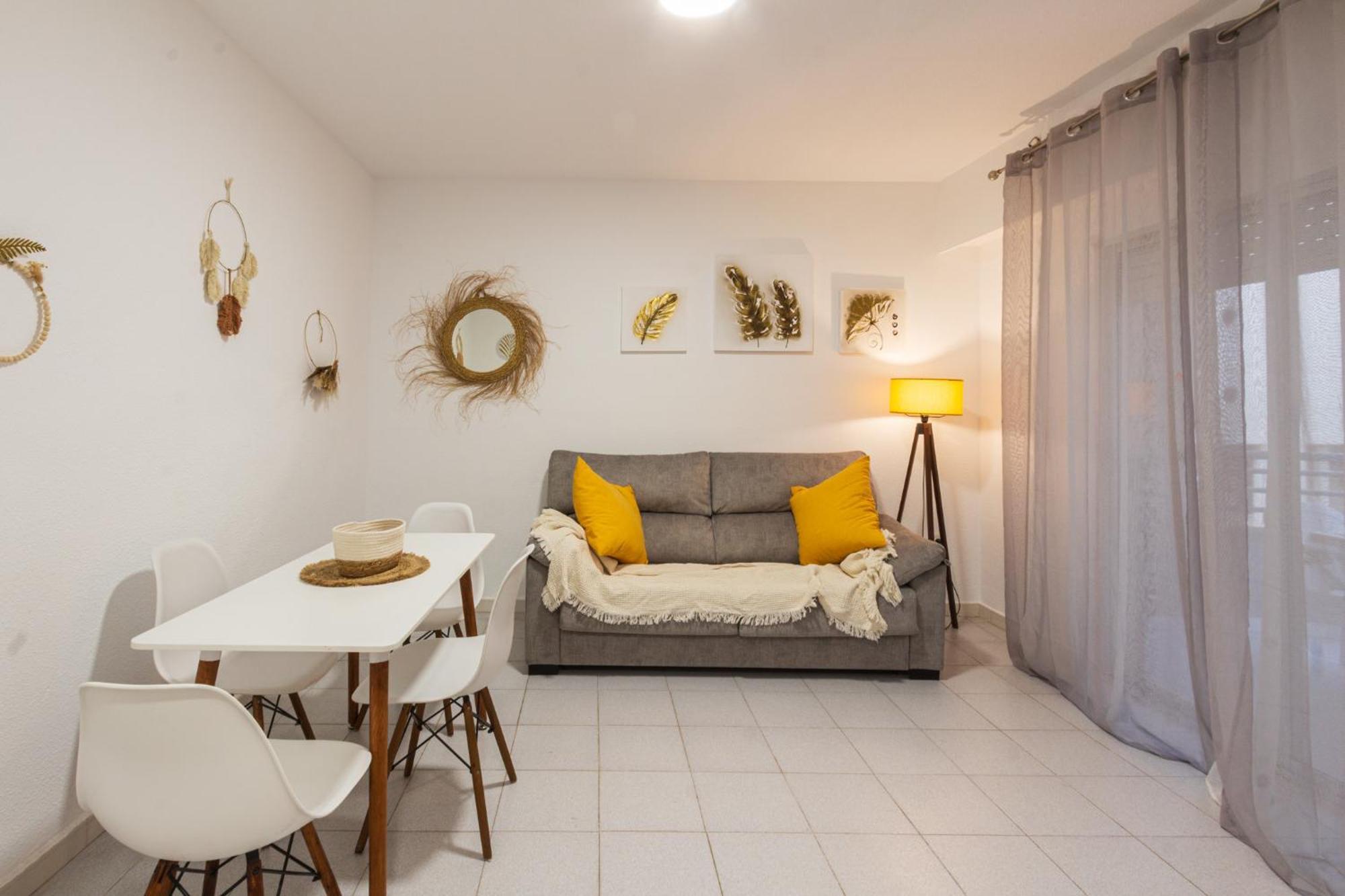 Menabrea Holiday House Near The Beach And Airport Santa Pola Εξωτερικό φωτογραφία