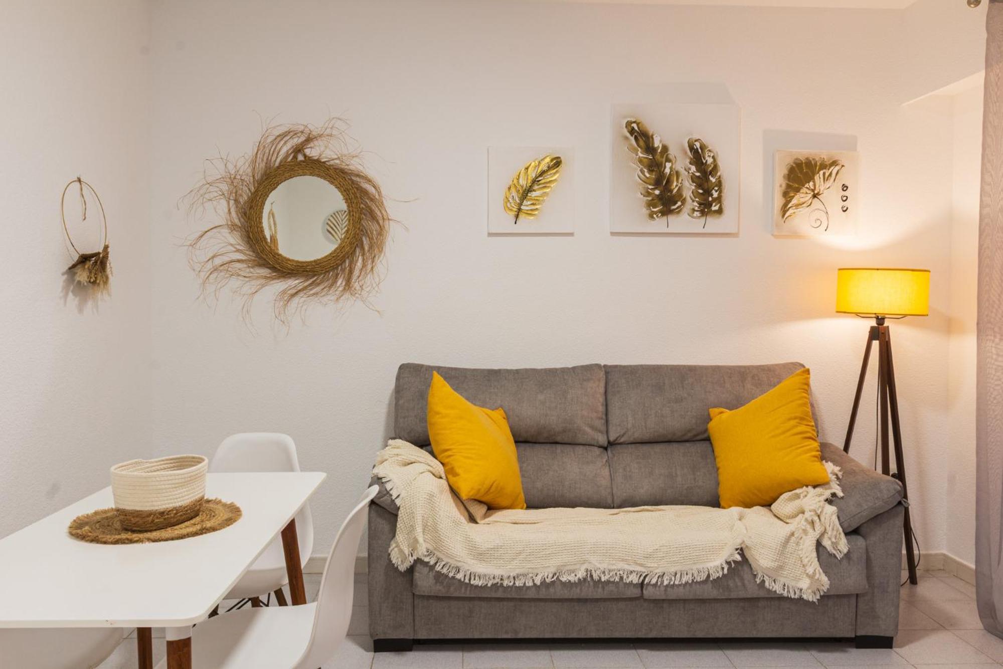 Menabrea Holiday House Near The Beach And Airport Santa Pola Εξωτερικό φωτογραφία
